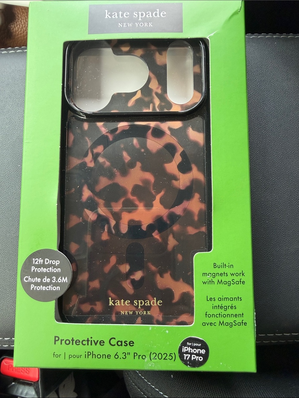 kate spade Tortoiseshell MagSafe iPhone 17 Pro Case - Brown & Black 6.3”
